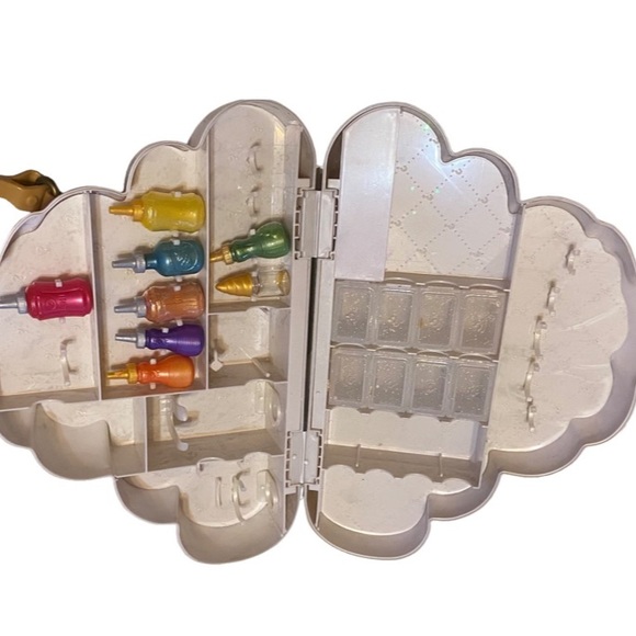 POOEY PUITTON Carrying Case Purse - Picture 2 of 3